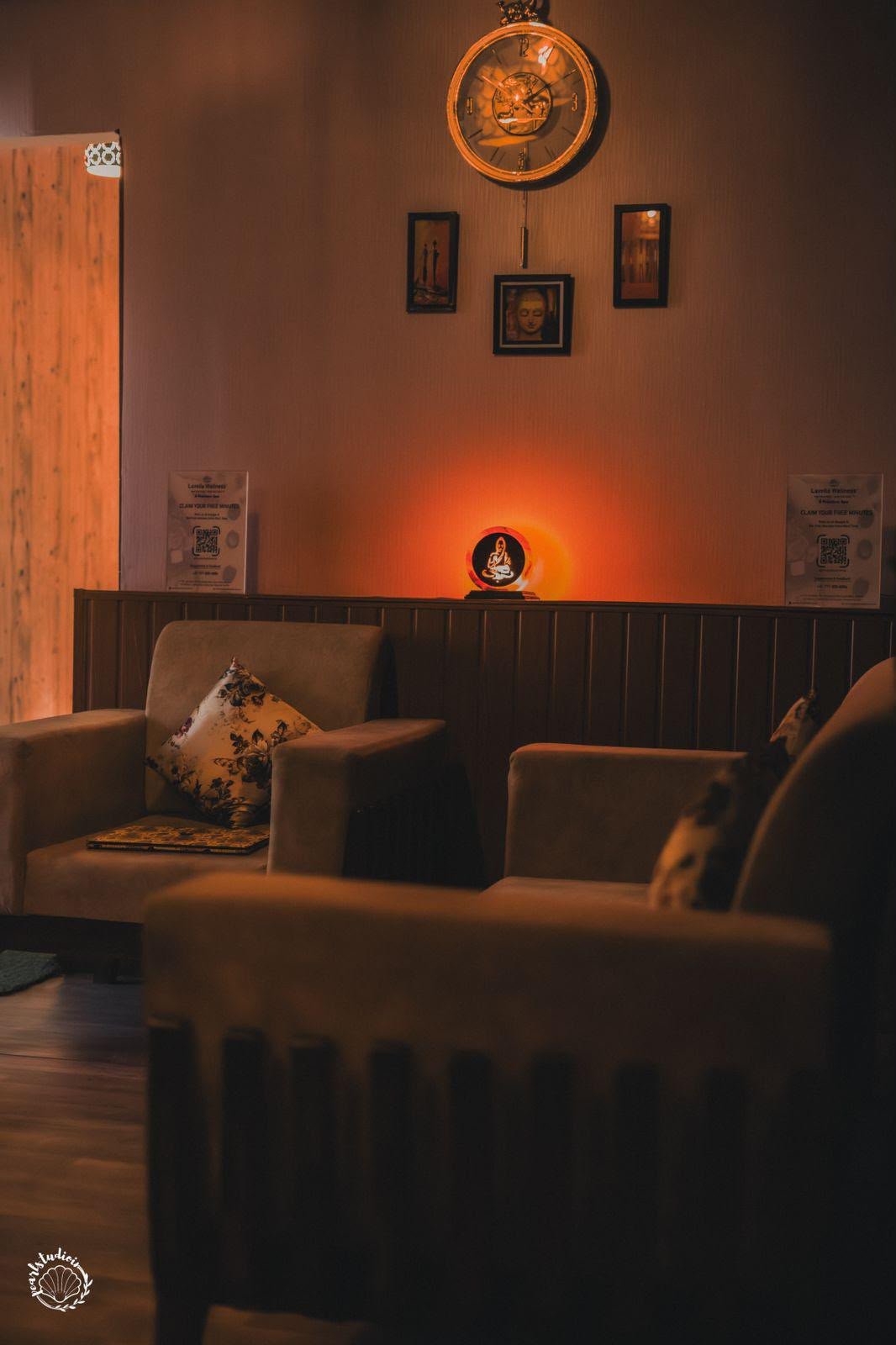 Waiting Lounge at Lavella Wellness — refreshments, calm, anticipation
